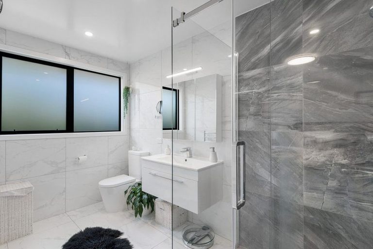 Photo of property in 7 Huntly Road, Outram, 9019