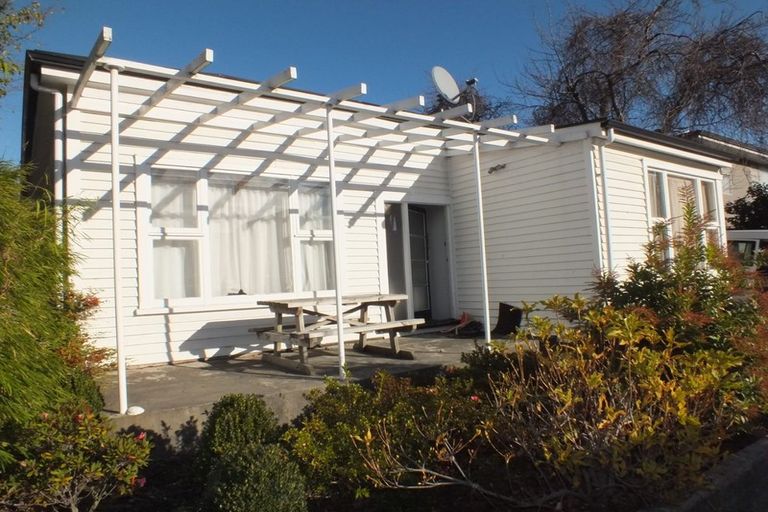 Photo of property in 5 Brockworth Place, Riccarton, Christchurch, 8011