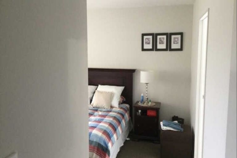 Photo of property in 44 Popokatea Drive, Takanini, 2112