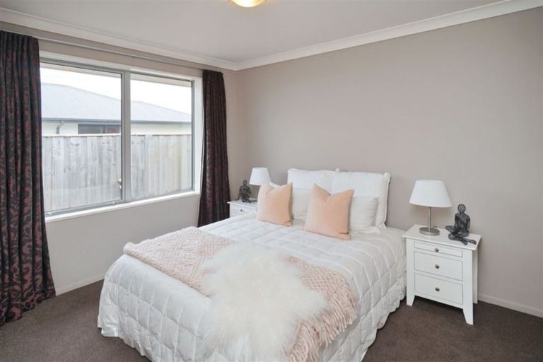 Photo of property in 16 Tommy Street, Pegasus, 7612