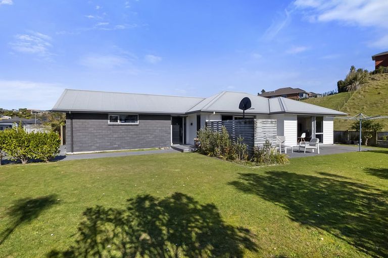Photo of property in 38 Cyrus Street, Whalers Gate, New Plymouth, 4310