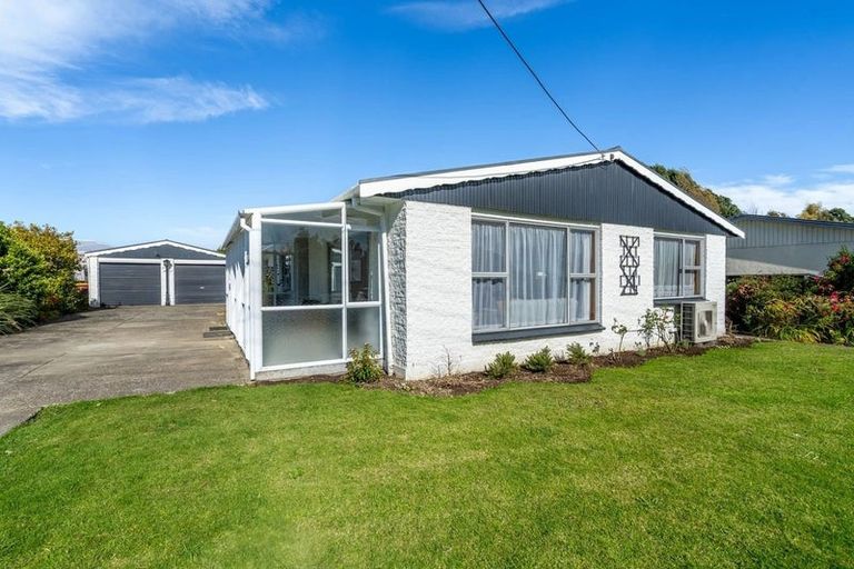Photo of property in 145 Mcquarrie Street, Kingswell, Invercargill, 9812