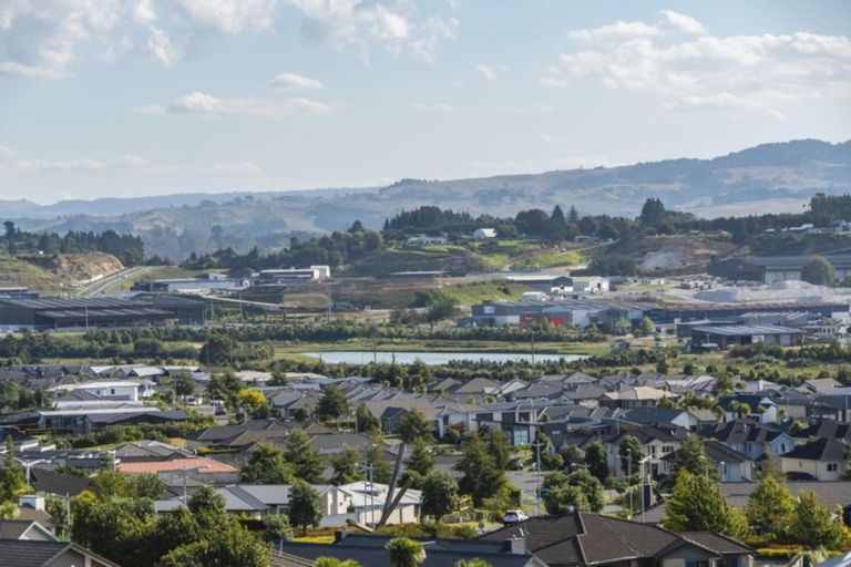 Photo of property in 37 Hastings Road, Pyes Pa, Tauranga, 3112