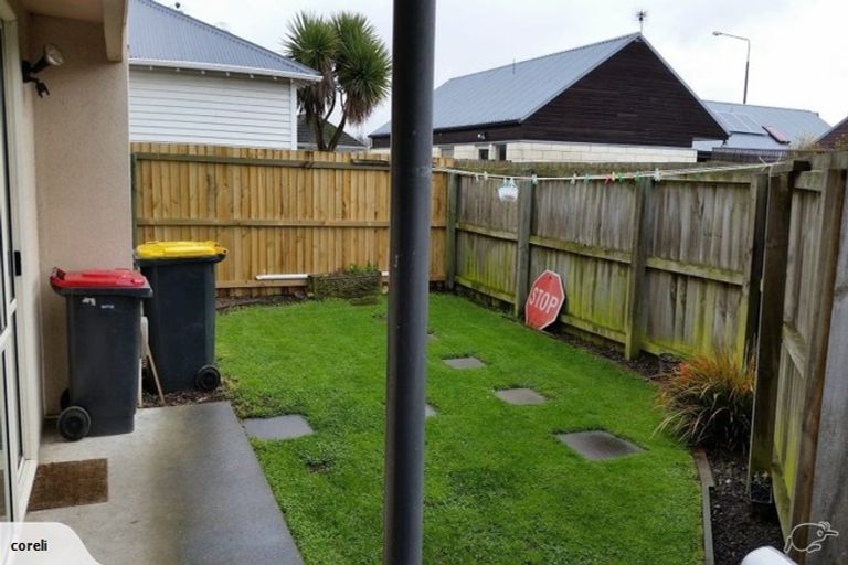 Photo of property in 2/27 Burdale Street, Riccarton, Christchurch, 8011