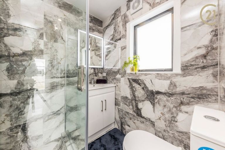 Photo of property in 24 Oratu Place, Manurewa, Auckland, 2102