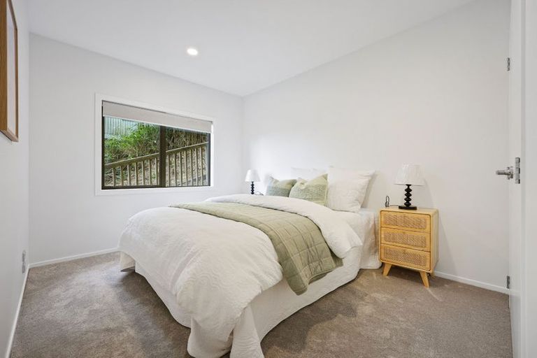 Photo of property in 40a Verran Road, Birkdale, Auckland, 0626