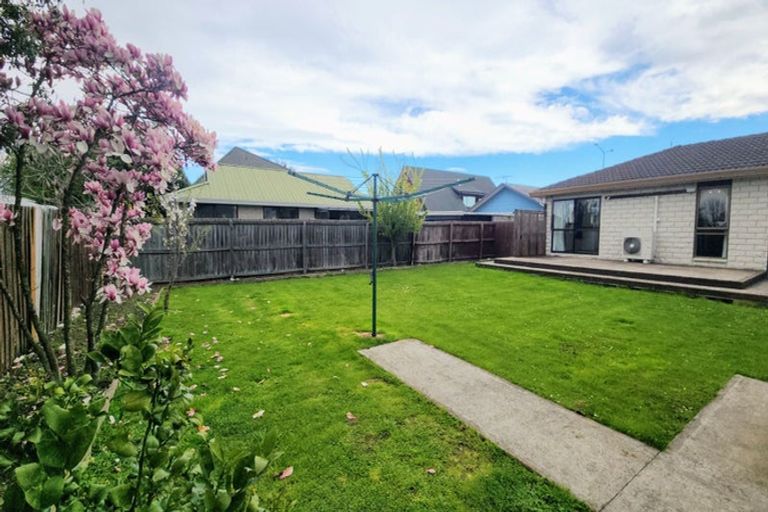 Photo of property in 246 Main Road North, Redwood, Christchurch, 8051