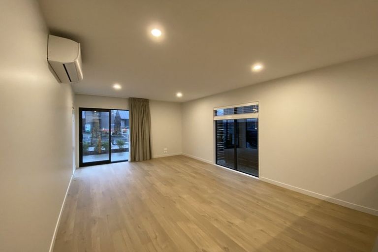 Photo of property in 41 Mulholland Drive, Jacks Point, 9371