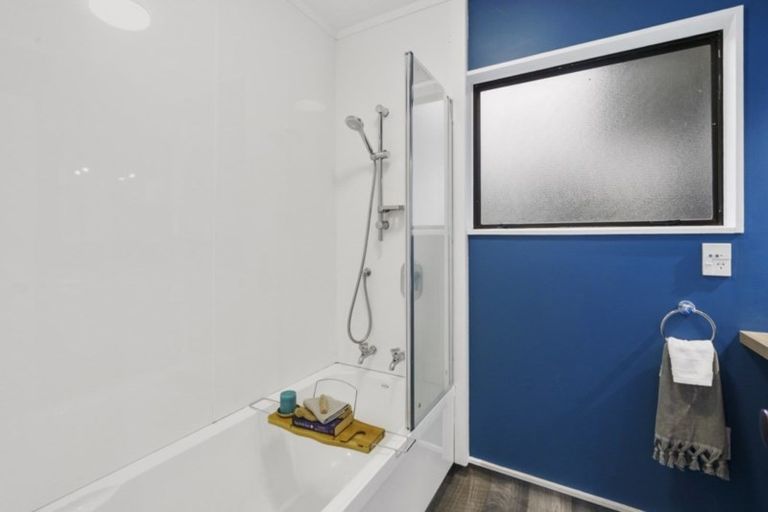 Photo of property in 2/48 Kiwi Road, Raumati Beach, Paraparaumu, 5032