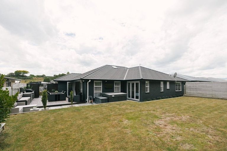 Photo of property in 12 Serenity Crescent, Kelvin Grove, Palmerston North, 4414
