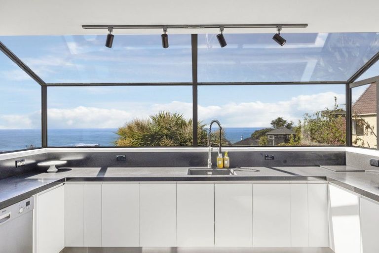 Photo of property in 66 Cliffs Road, Saint Clair, Dunedin, 9012