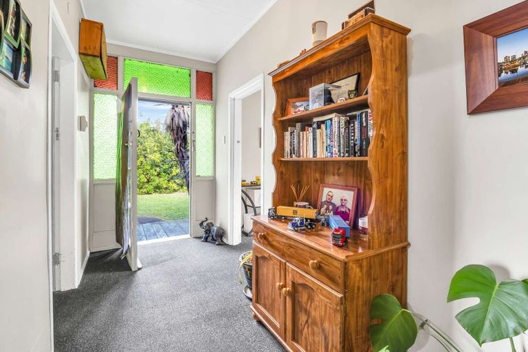 Photo of property in 16 Bignell Street, Gonville, Whanganui, 4501