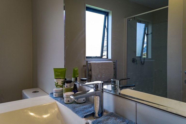 Photo of property in 106 Mull Street, Glenorchy, 9372