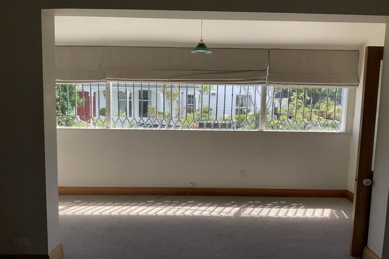 Photo of property in 4 Batham Drive, Mount Victoria, Wellington, 6011