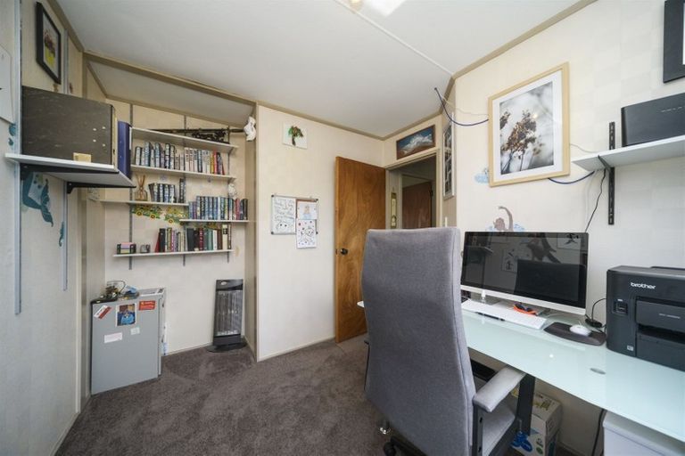 Photo of property in 10 Tamar Street, Rongotea, 4476