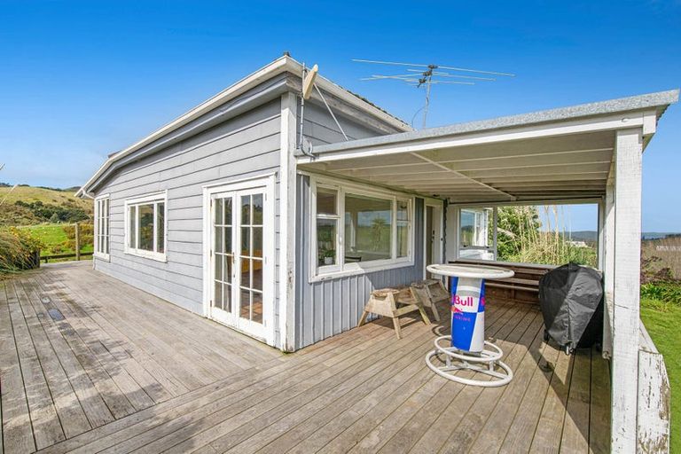 Photo of property in 3050 Kaipara Coast Highway, Glorit, Warkworth, 0984