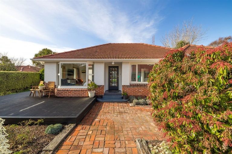 Photo of property in 80 Withells Road, Avonhead, Christchurch, 8042