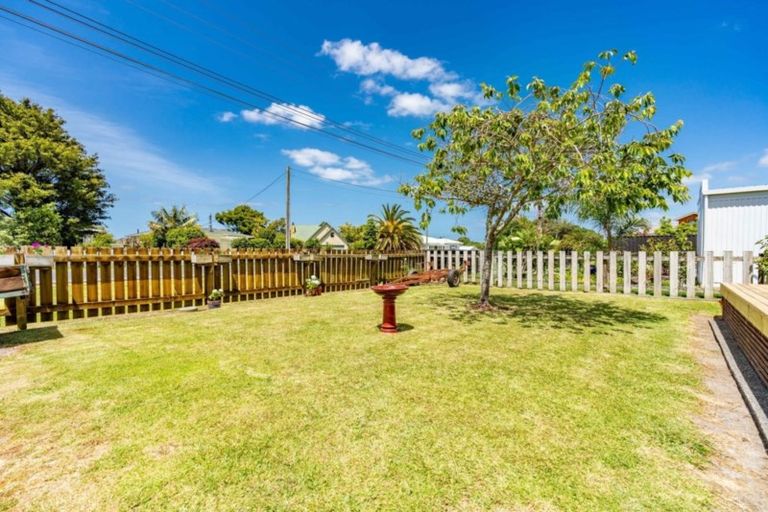 Photo of property in 6 Shoemaker Road, Waipu, 0510
