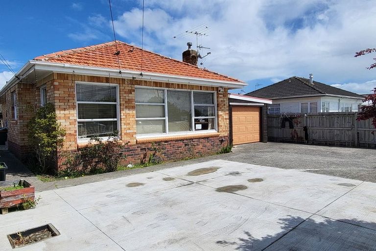 Photo of property in 170 Motatau Road, Papatoetoe, Auckland, 2025