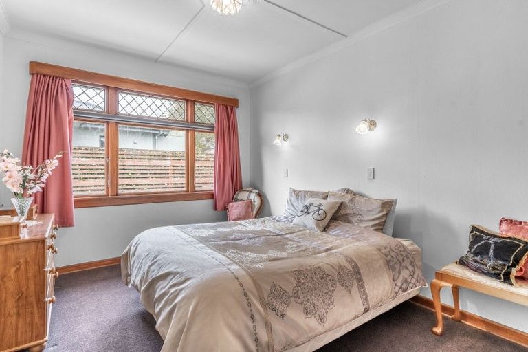 Photo of property in 21 Home Street, Winton, 9720