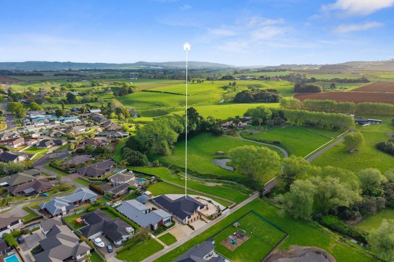 Photo of property in 11 Meadowbrook Place, Buckland, Pukekohe, 2677