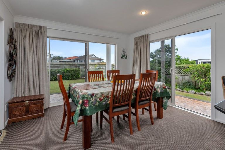 Photo of property in 59c One Tree Point Road, One Tree Point, 0118