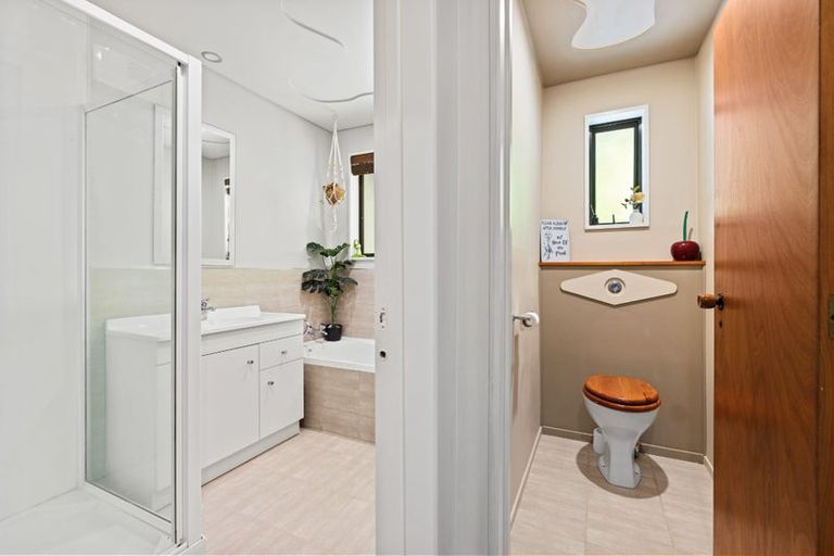 Photo of property in 3/64 Neill Street, Hornby, Christchurch, 8042