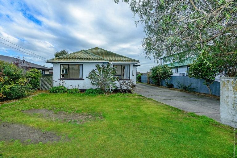 Photo of property in 167 Bower Avenue, New Brighton, Christchurch, 8083
