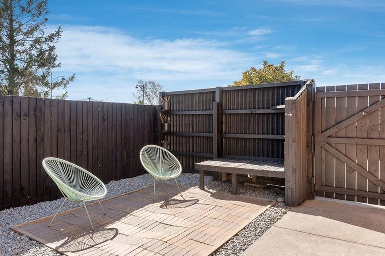 Photo of property in 2 Sioux Avenue, Wigram, Christchurch, 8042