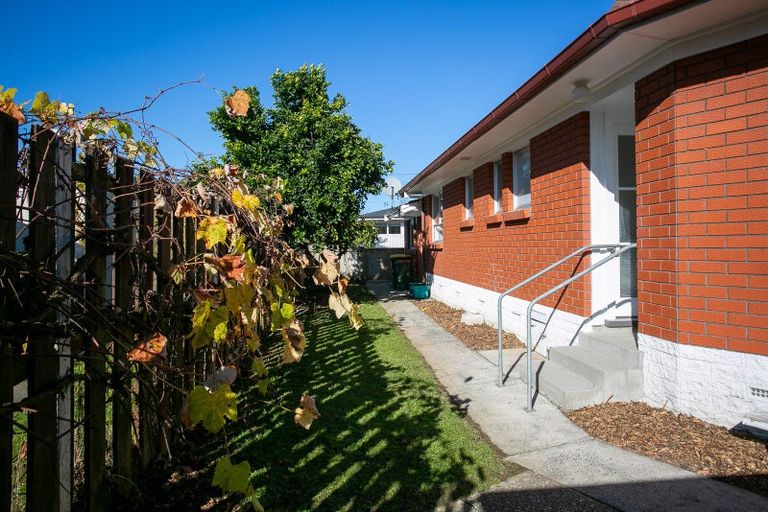 Photo of property in 54 Regent Street, Silverdale, Hamilton, 3216