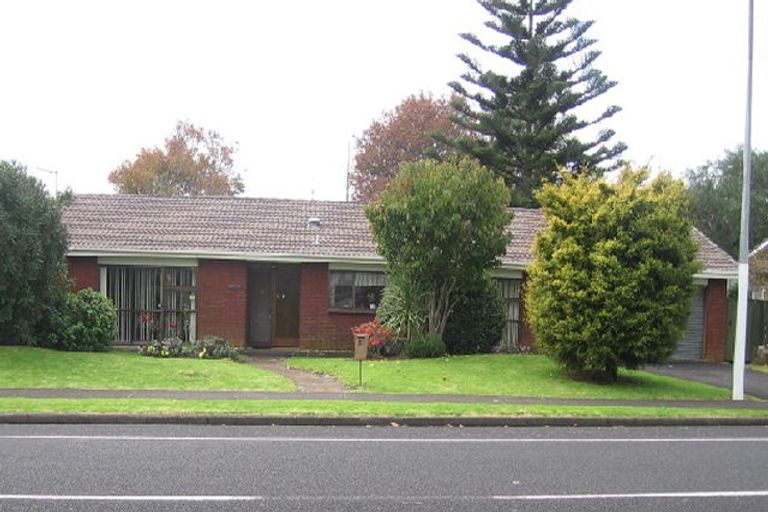 Photo of property in 87 Motatau Road, Papatoetoe, Auckland, 2025