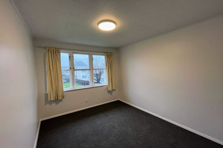 Photo of property in 2 Totara Street, Trentham, Upper Hutt, 5018