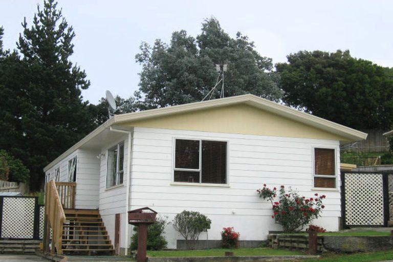 Photo of property in 97 Logie Street, Stokes Valley, Lower Hutt, 5019