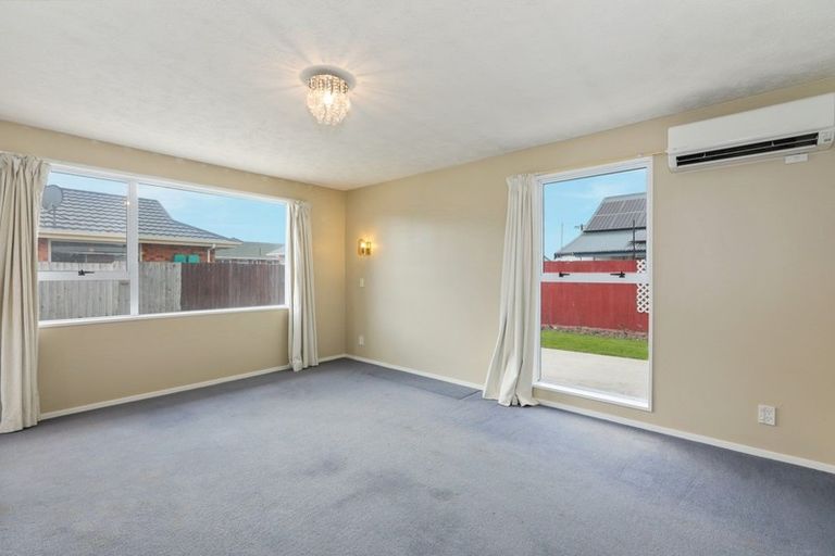 Photo of property in 16a Cleland Street, Belfast, Christchurch, 8051