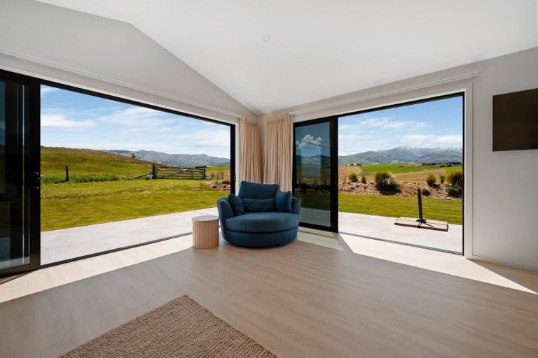 Photo of property in 30 Porter Lane, Springvale, Alexandra, 9391