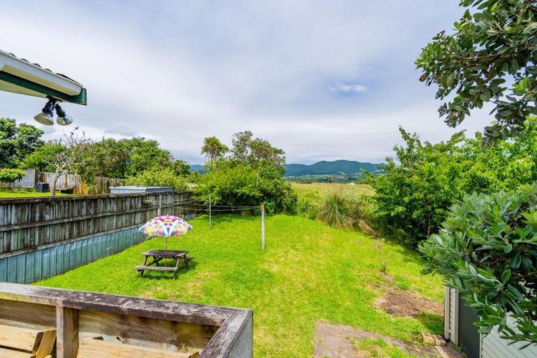 Photo of property in 10b Waikare Road, Raumati Beach, Paraparaumu, 5032