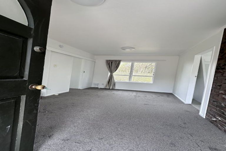Photo of property in 107a Beechdale Crescent, Pakuranga Heights, Auckland, 2010
