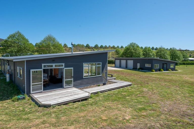 Photo of property in 6 Rangitukua Drive, Kuratau, Turangi, 3381