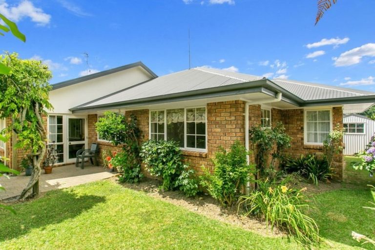 Photo of property in 58 Princes Street, Cambridge, 3434