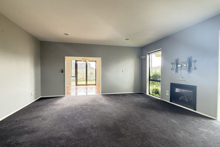 Photo of property in 29 Huntington Park Drive, Greenhithe, Auckland, 0632