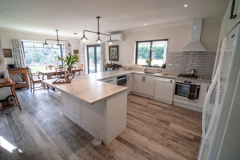 Photo of property in 1120 Tram Road, Swannanoa, Kaiapoi, 7692