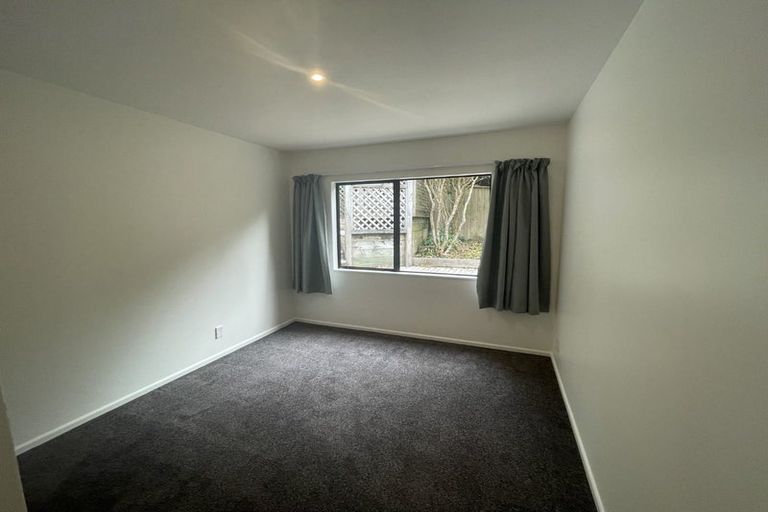 Photo of property in 6/44 Allington Road, Karori, Wellington, 6012