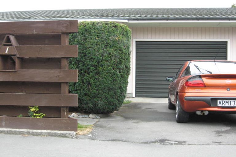 Photo of property in 1 Siska Place, Upper Riccarton, Christchurch, 8041