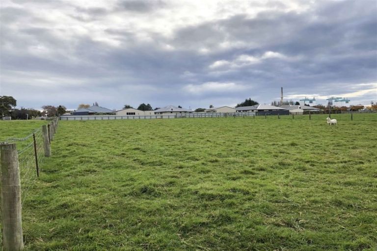 Photo of property in 33 Manse Street, Edendale, 9825