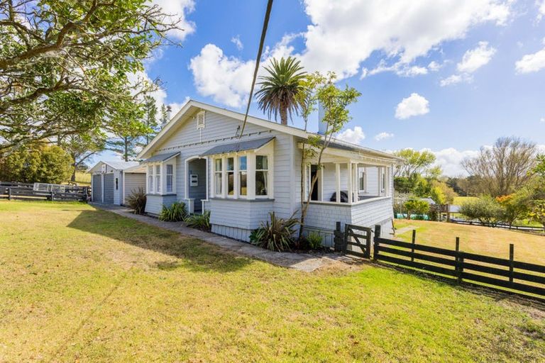 Photo of property in 320 B M Gubb Road, Port Albert, Wellsford, 0973