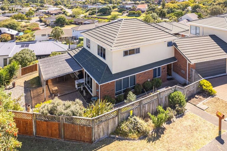 Photo of property in 11 Gumtree Rise, Otamatea, Whanganui, 4500