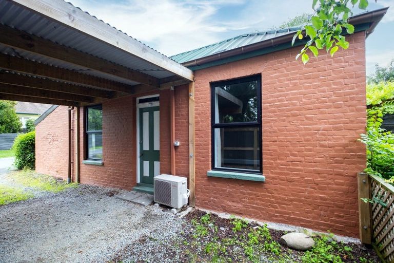 Photo of property in 23a South Terrace Road, Geraldine, 7930