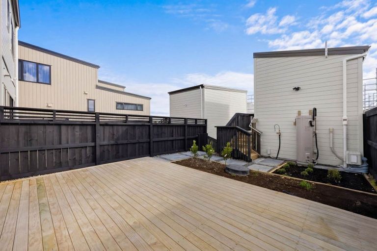 Photo of property in 6 Toetoe Street, Westgate, Auckland, 0814