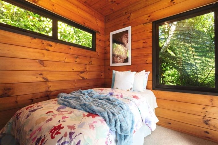 Photo of property in 88 Motuhara Road, Plimmerton, Porirua, 5026