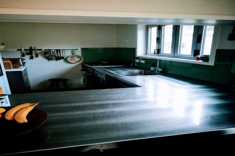 Photo of property in 1 Lovat Street, Havelock North, 4130